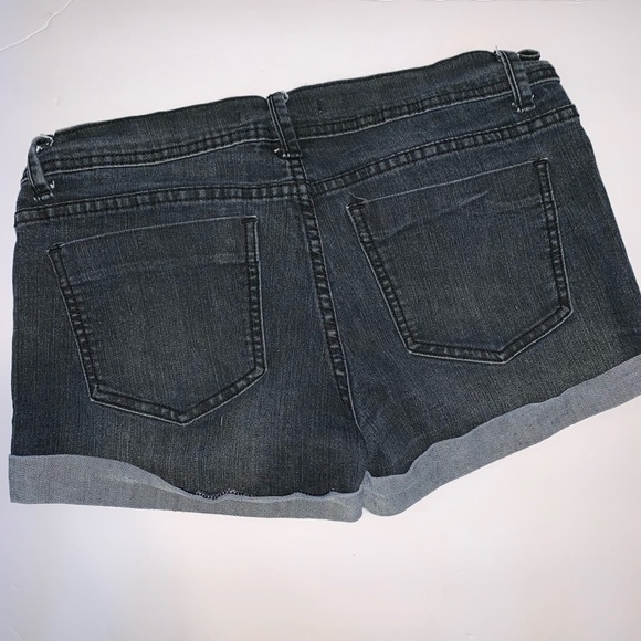 2.1 Denim Black Jean shorts - Picture 4 of 4